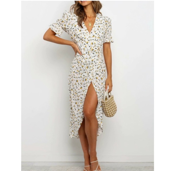 Dresses & Skirts - Boho yellow floral Puff Sleeve Dress Tulip Hem Vintage Style